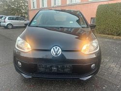 Schwarz Gebraucht 2014 VW up! Highline Kleinwagen | 5.950 € (Etwas zu teuer)