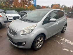 Silber Gebraucht 2011 Kia Venga Vision Kleinwagen | 3.350 € (Fairer Preis)