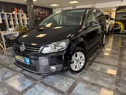 Schwarz Gebraucht 2013 VW Touran Life Van / Kleinbus | 9.950 € (Fairer Preis)