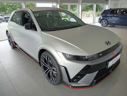 Gravity gold Neu 2024 Hyundai Ioniq 5 SUV | 60.900 € (Fairer Preis)
