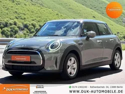 Grau Gebraucht 2021 Mini ONE Kleinwagen | 18.999 € (Etwas zu teuer)