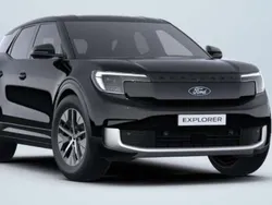 Obsidianschwarz metallic Neu 2025 Ford Explorer Extended Range SUV | 44.107 € (Superpreis)