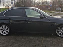 Schwarz Gebraucht 2006 BMW 325 Limousine | 3.300 €