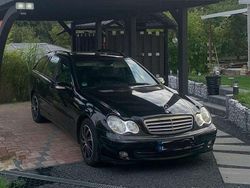 Schwarz Gebraucht 2005 Mercedes C200 Kombi | 1.500 € (Guter Preis)