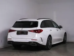 Weiß Gebraucht 2023 Mercedes C220 AMG Limousine | 44.998 € (Teuer)