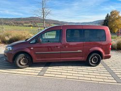 Rot Gebraucht 2011 VW Caddy Maxi Van / Kleinbus | 6.499 € (Guter Preis)