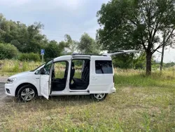 Weiß Gebraucht 2019 VW Caddy Comfortline Van / Kleinbus | 22.800 € (Fairer Preis)