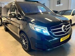 Schwarz Gebraucht 2017 Mercedes V250 Avantgarde Van / Kleinbus | 29.750 € (Superpreis)