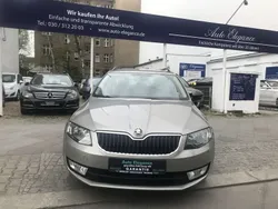 Cappuccino (metallic) Gebraucht 2014 Skoda Octavia Ambition Kombi | 8.970 € (Fairer Preis)