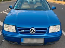 Blau Gebraucht 1998 VW Bora Highline Limousine | 6.699 €
