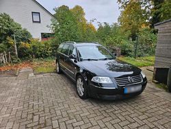 Schwarz Gebraucht 2000 VW Passat Kombi | 3.500 € (Teuer)