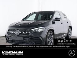 Kosmosschwarz metallic Gebraucht 2024 Mercedes GLA180 Premium SUV | 38.387 € (Fairer Preis)