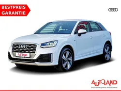 Weiß Gebraucht 2019 Audi Q2 S-Line SUV | 24.950 € (Teuer)