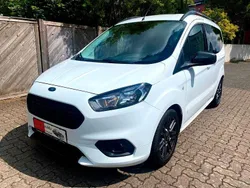 Weiß Gebraucht 2019 Ford Tourneo Courier Sport Van / Kleinbus | 12.200 € (Fairer Preis)