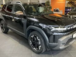 Perlmuttschwarz metallic (schwarz) Neu 2024 Dacia Duster Extreme SUV | 30.500 € (Fairer Preis)