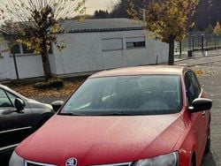 Rot Gebraucht 2015 Skoda Rapid Ambition Limousine | 3.500 € (Guter Preis)