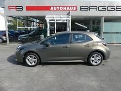 Grau metallic Gebraucht 2019 Toyota Corolla Active Limousine | 19.990 € (Fairer Preis)