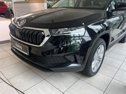 Schwarz Neu 2025 Skoda Karoq Selection SUV | 31.490 € (Fairer Preis)