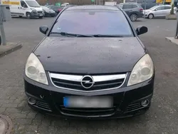 Schwarz Gebraucht 2008 Opel Signum Kombi | 850 € (Guter Preis)