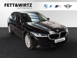 Schwarz Gebraucht 2024 BMW 530e Sport Line Kombi | 40.400 € (Guter Preis)