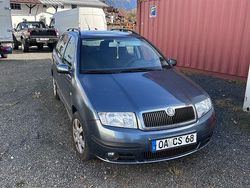 Blau Gebraucht 2006 Skoda Fabia Ambiente Kombi | 2.199 €