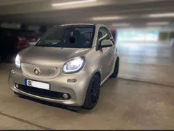 Weiß Gebraucht 2017 Smart ForTwo Coupé Basis Kleinwagen | 12.250 € (Fairer Preis)
