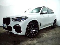 Weiß Gebraucht 2020 BMW X5 Performance SUV | 67.200 € (Etwas zu teuer)