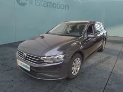 Grau Gebraucht 2021 VW Passat Kombi | 18.790 € (Guter Preis)