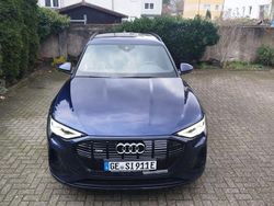 Blau Gebraucht 2021 Audi e-tron S-Line SUV | 30.990 € (Fairer Preis)