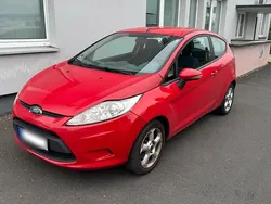 Rot Gebraucht 2011 Ford Fiesta Ambiente Kleinwagen | 1.900 € (Fairer Preis)