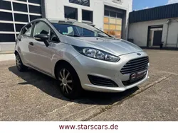 Grau Gebraucht 2017 Ford Fiesta Kleinwagen | 11.450 € (Superpreis)