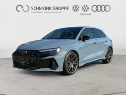 Grau Neu 2025 Audi RS3 Sportback Sport Kleinwagen | 71.590 € (Fairer Preis)