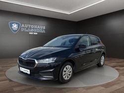 Schwarzmagic perleffekt Gebraucht 2023 Skoda Fabia Ambition Limousine | 14.450 € (Guter Preis)