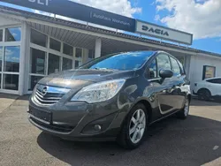 Grau Gebraucht 2013 Opel Meriva Active Van / Kleinbus | 3.590 € (Guter Preis)