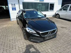 Schwarz Gebraucht 2019 Volvo V40 CC Plus Kombi | 14.500 € (Guter Preis)