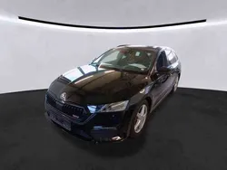 Schwarz (blackmagic perleffekt) Gebraucht 2022 Skoda Octavia RS Kombi | 28.980 € (Fairer Preis)