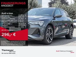 Grau Gebraucht 2023 Audi e-tron S-Line SUV | 35.950 € (Fairer Preis)