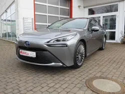 Palladiumsilber Gebraucht 2021 Toyota Mirai Advance Limousine | 34.900 €