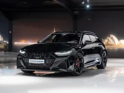 Mythosschwarz Gebraucht 2024 Audi RS6 Performance Kombi | 118.980 €
