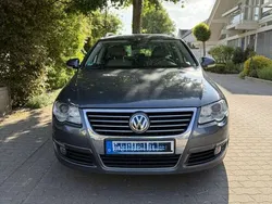 Grau Gebraucht 2010 VW Passat Highline Kombi | 4.000 € (Fairer Preis)