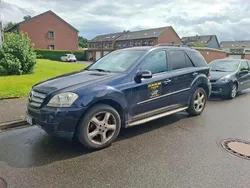 Blau Gebraucht 2006 Mercedes ML320 SUV | 6.000 € (Guter Preis)