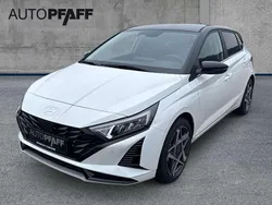 Atlas white/ phantom blac Neu 2025 Hyundai i20 Prime Kleinwagen | 26.490 € (Teuer)