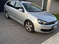 Silber Gebraucht 2012 VW Golf VII Trendline Limousine | 5.260 € (Fairer Preis)