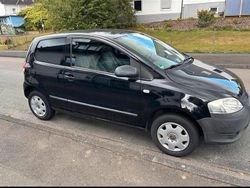 Schwarz Gebraucht 2006 VW Fox Kleinwagen | 900 € (Guter Preis)