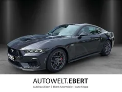 Absolute black Neu 2025 Ford Mustang GT Fastback Kleinwagen | 57.790 € (Guter Preis)
