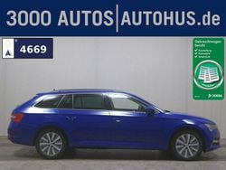 Blau Gebraucht 2021 Skoda Superb | 16.880 € (Guter Preis)