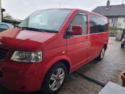 Rot Gebraucht 2005 VW T5 Van | 11.900 € (Teuer)