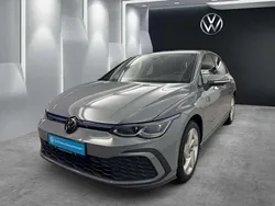 Mondsteingrau Gebraucht 2022 VW Golf VIII GTE Limousine | 27.580 € (Etwas zu teuer)