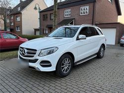 Weiß Gebraucht 2017 Mercedes GLE250 AMG SUV | 24.999 € (Superpreis)