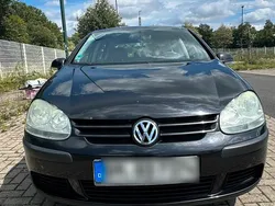 Schwarz Gebraucht 2005 VW Golf V Limousine | 1.890 € (Fairer Preis)